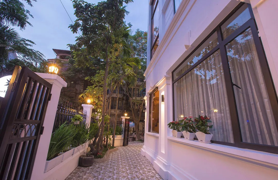 Dinh Elegant Hanoi Hotel-1